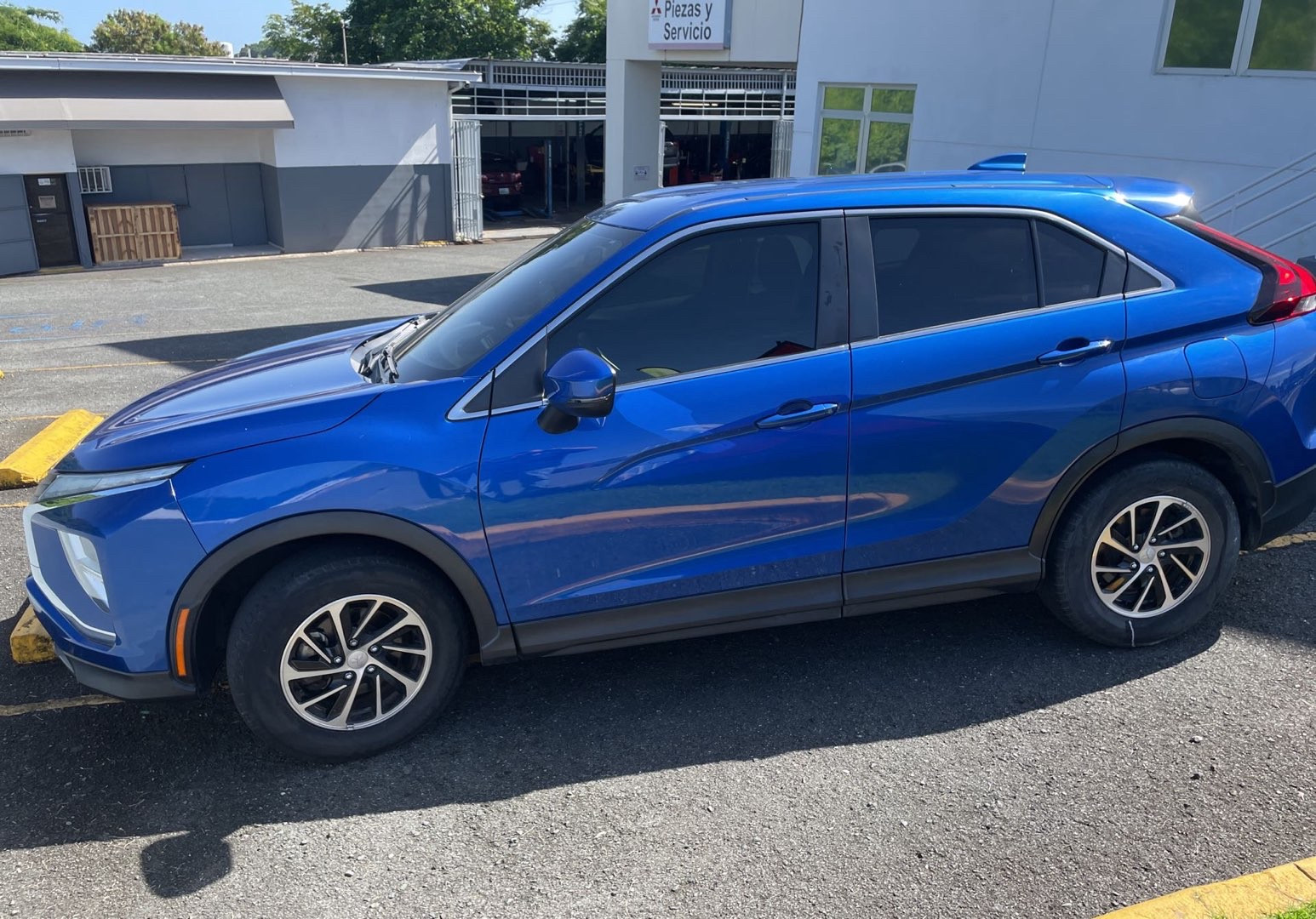 2022 Mitsubishi Eclipse Cross ES