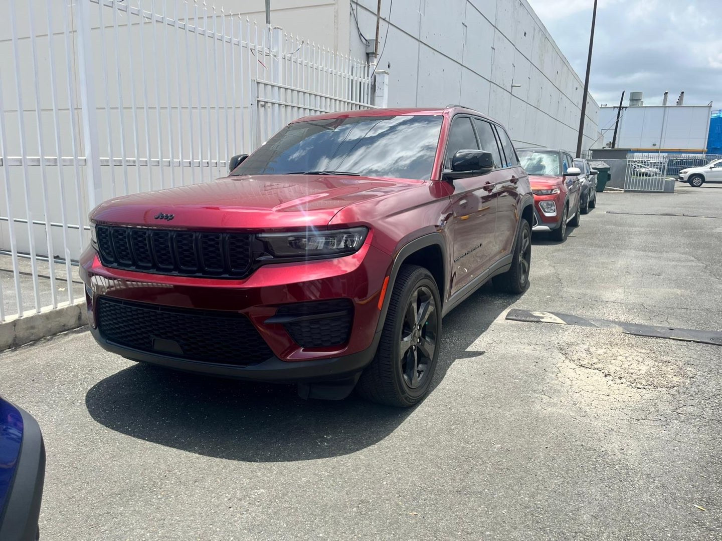 2023 Jeep Grand Cherokee Altitude's photo