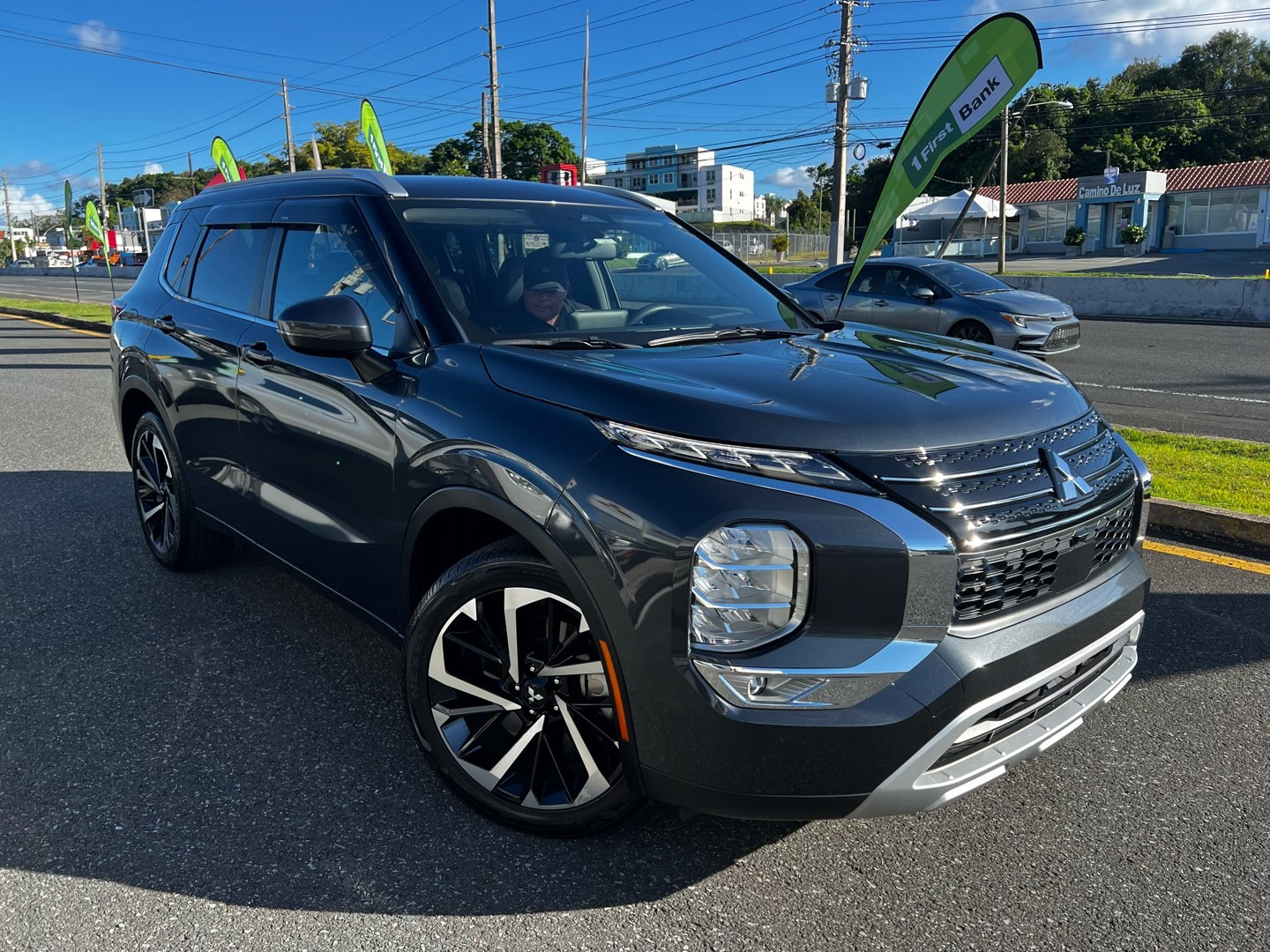 2024 Mitsubishi Outlander SE 2WD's photo