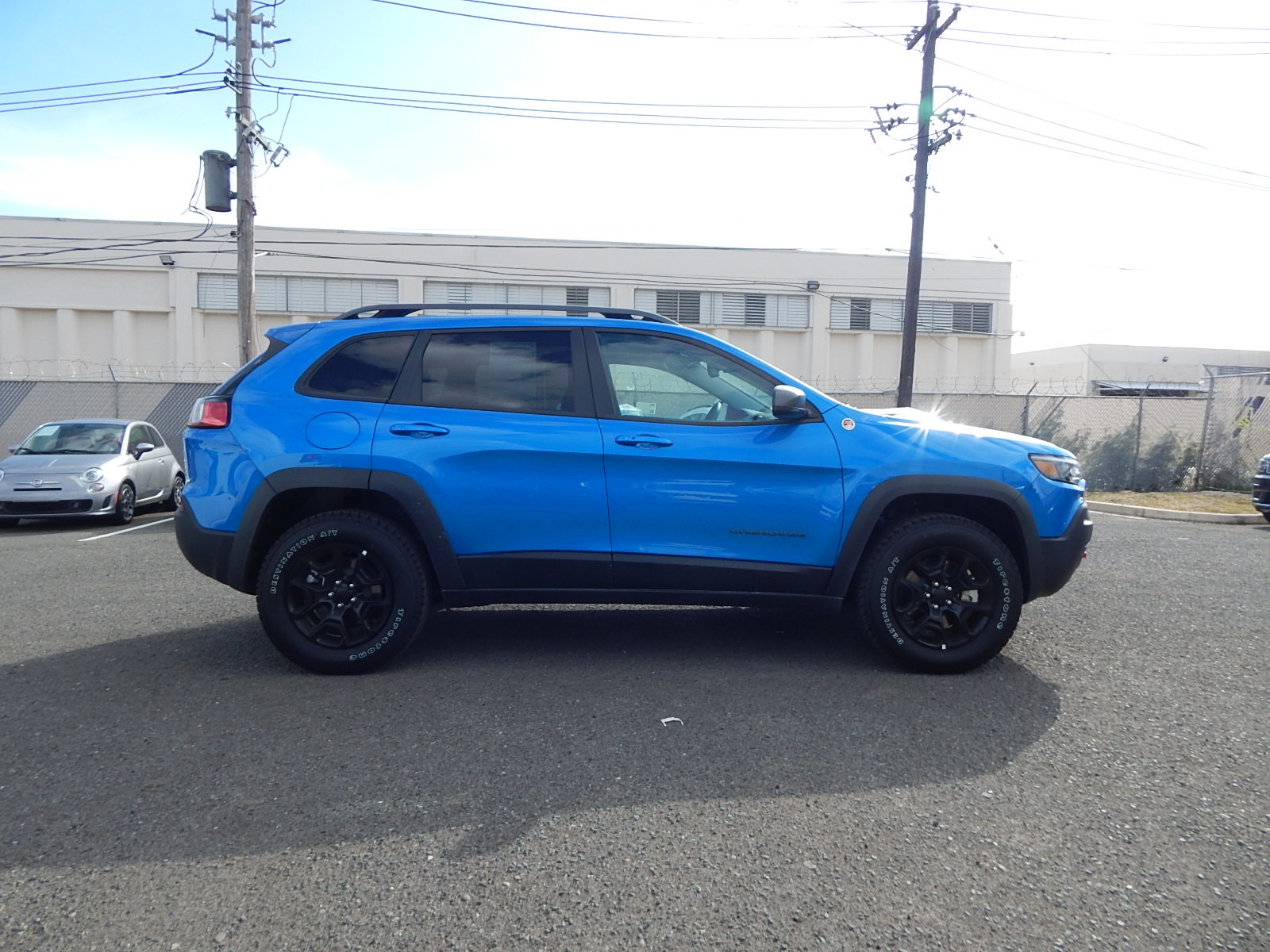 https://assets.dealerappcenter.com/dealergroups/154/vehicles/57583/gUNnNz.JPG