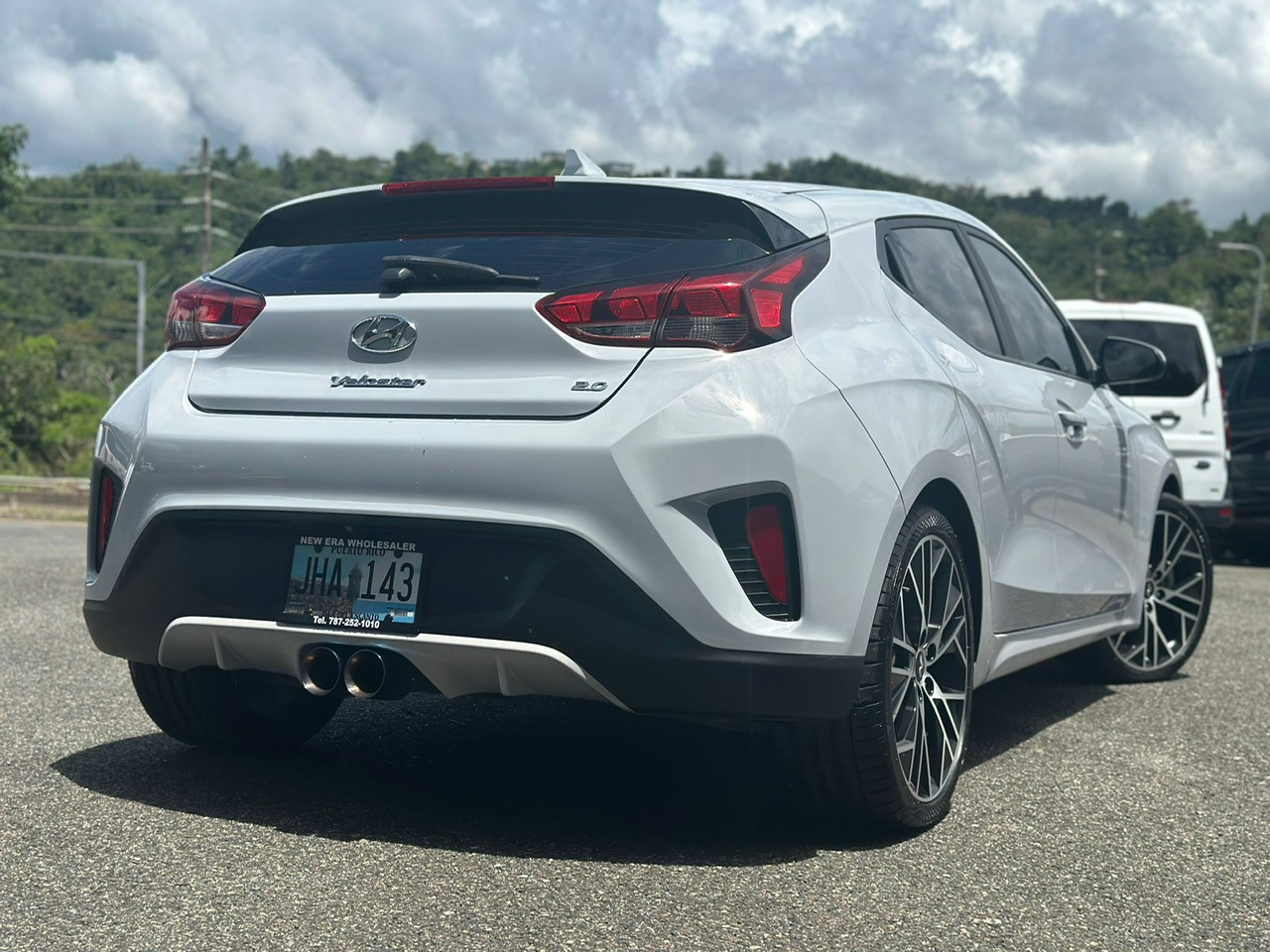 https://assets.dealerappcenter.com/dealergroups/186/vehicles/286905/F7Mto3.jpg