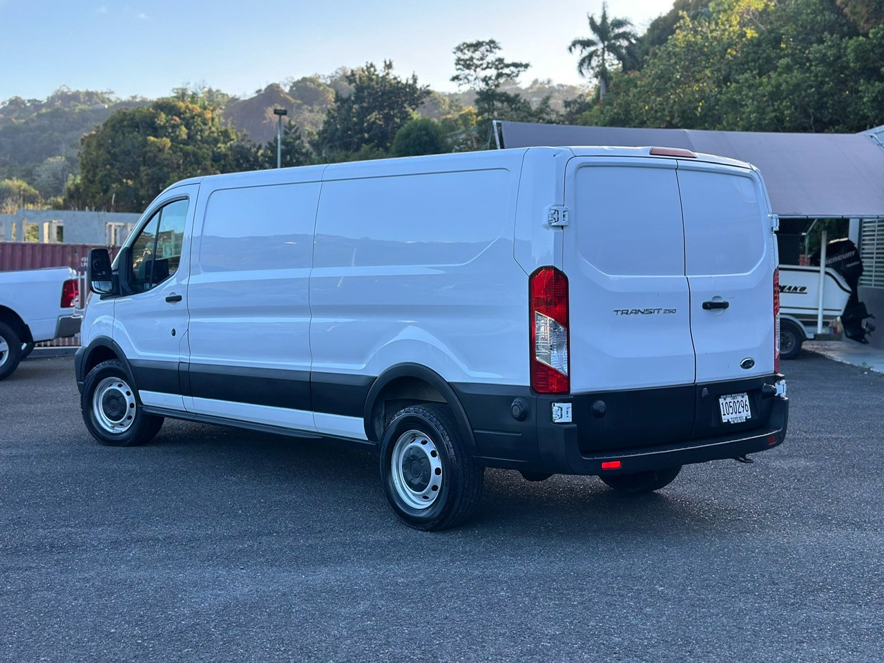 https://assets.dealerappcenter.com/dealergroups/186/vehicles/287009/IDBptR.jpg
