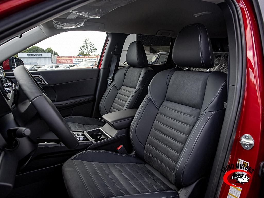 https://assets.dealerappcenter.com/dealergroups/197/vehicles/242227/Zh7Lry.jpg