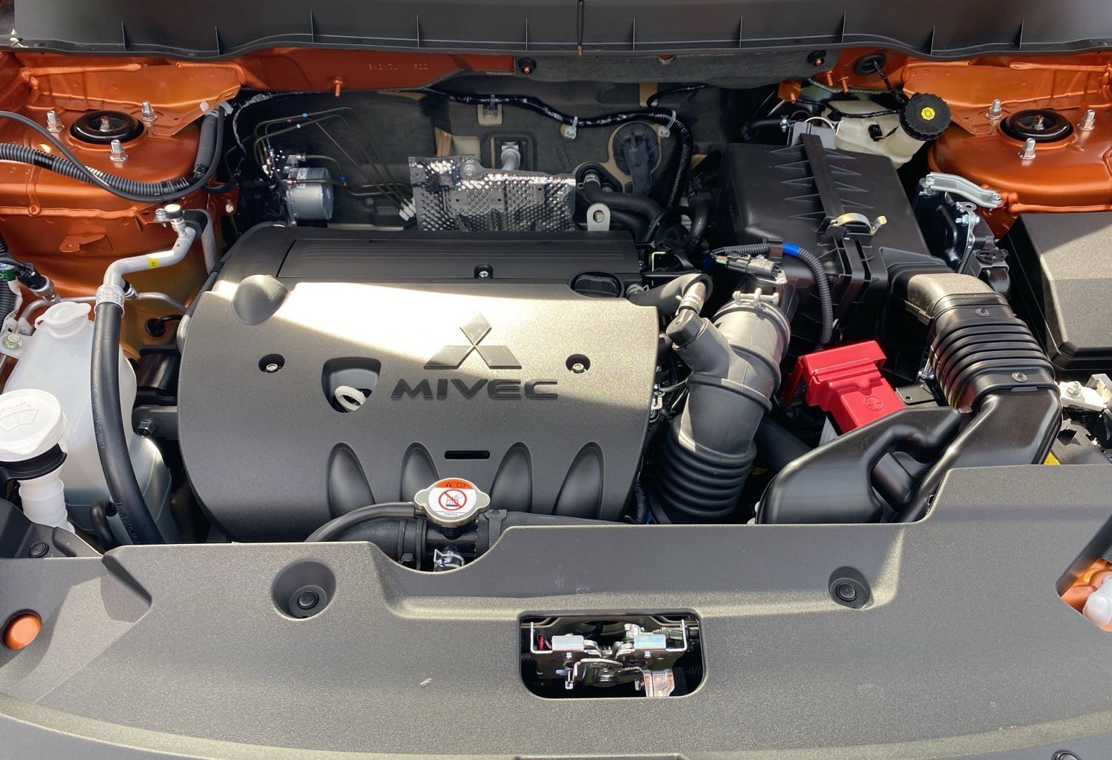 https://assets.dealerappcenter.com/dealergroups/204/vehicles/314533/v4CDoX.jpg