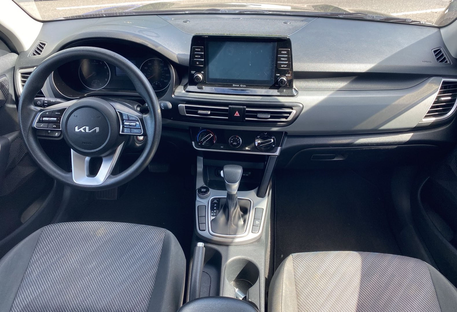 https://assets.dealerappcenter.com/dealergroups/204/vehicles/316259/vKk4hv.jpg
