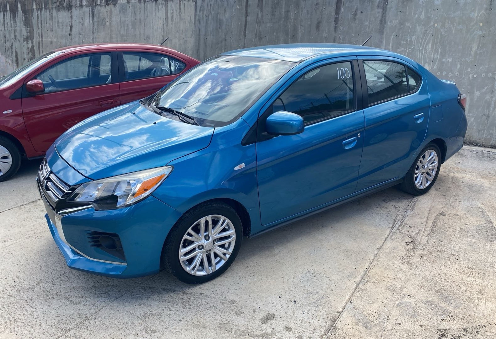 https://assets.dealerappcenter.com/dealergroups/204/vehicles/316267/UgO4jM.jpg