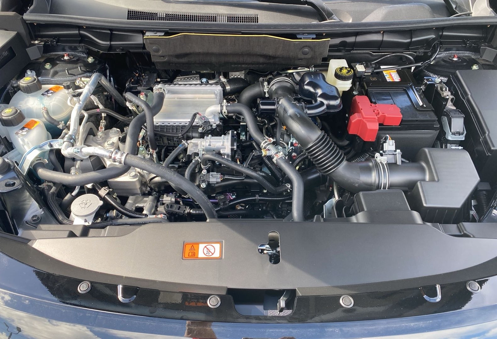 https://assets.dealerappcenter.com/dealergroups/204/vehicles/322596/PUveEO.jpg