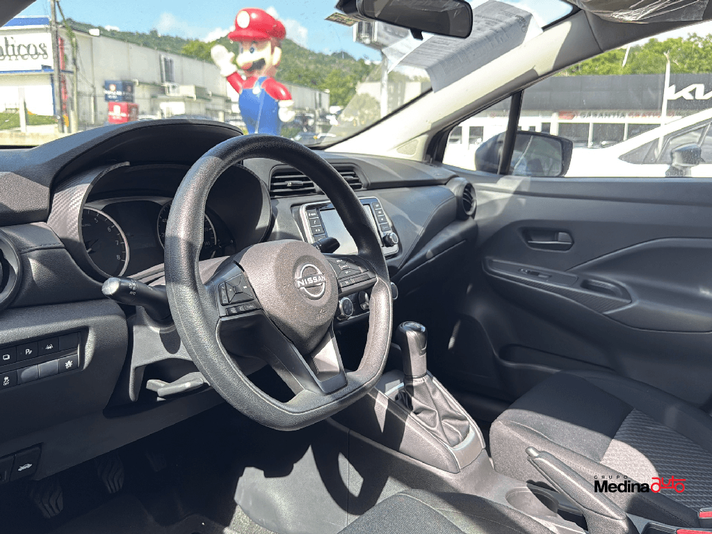https://assets.dealerappcenter.com/dealergroups/214/vehicles/249357/AtgvoG.png