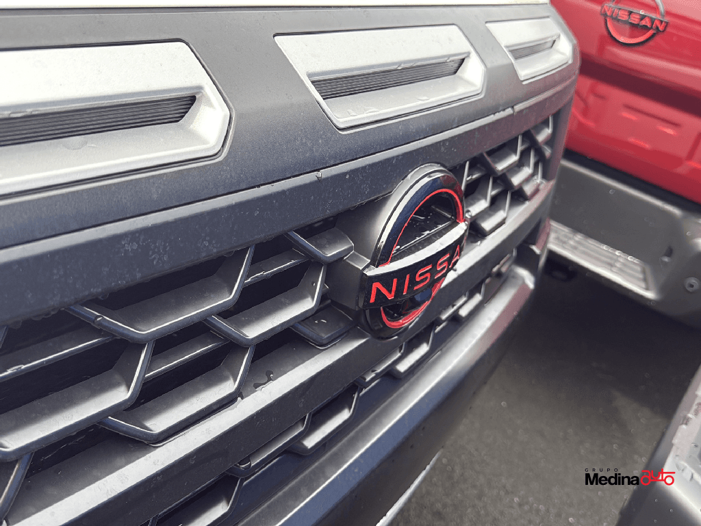 https://assets.dealerappcenter.com/dealergroups/214/vehicles/270855/ZGCyFf.png
