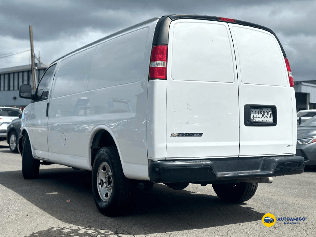 https://assets.dealerappcenter.com/dealergroups/22/vehicles/284902/jM466g.png