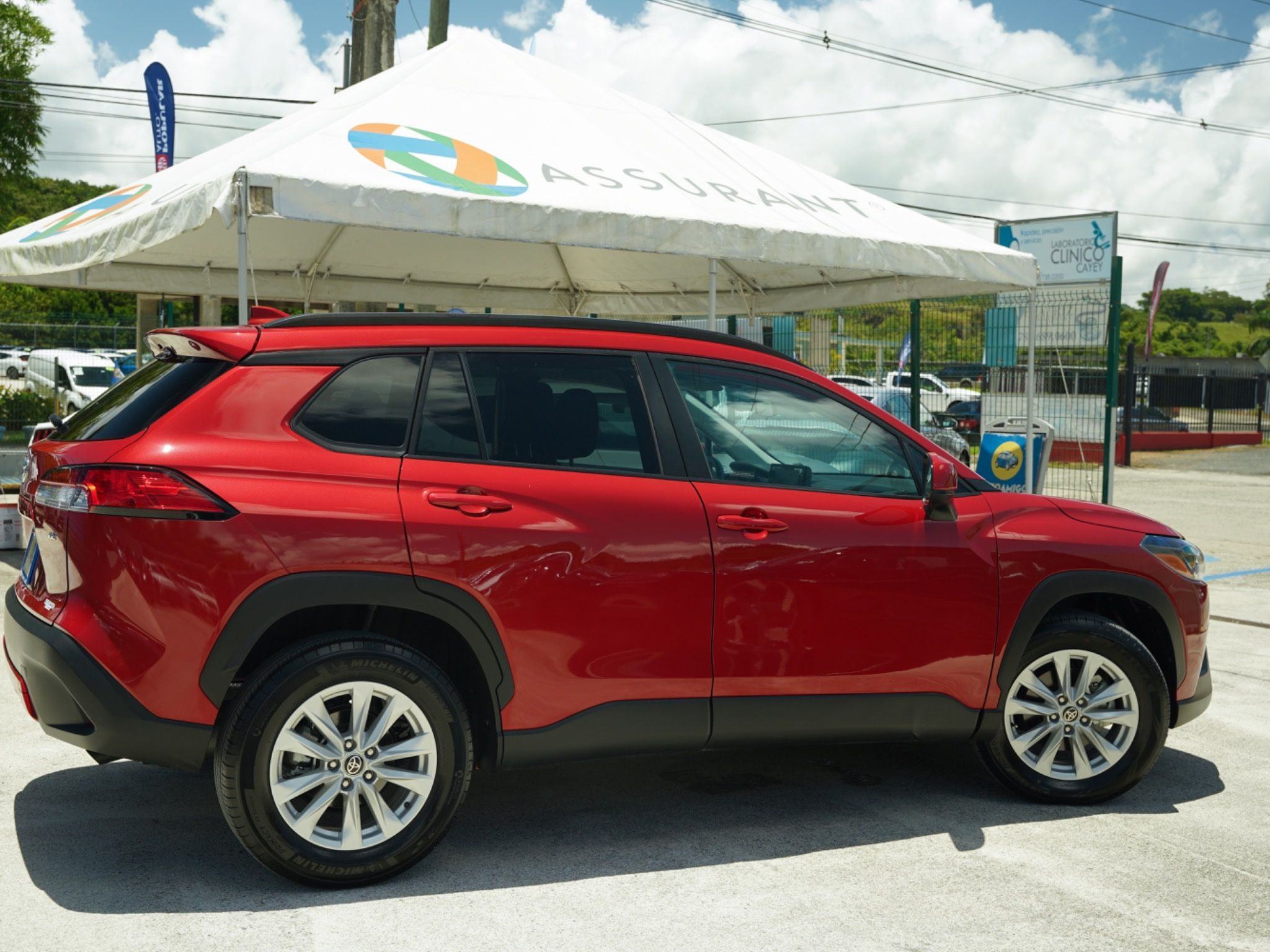 https://assets.dealerappcenter.com/dealergroups/22/vehicles/302871/34OnOz.png