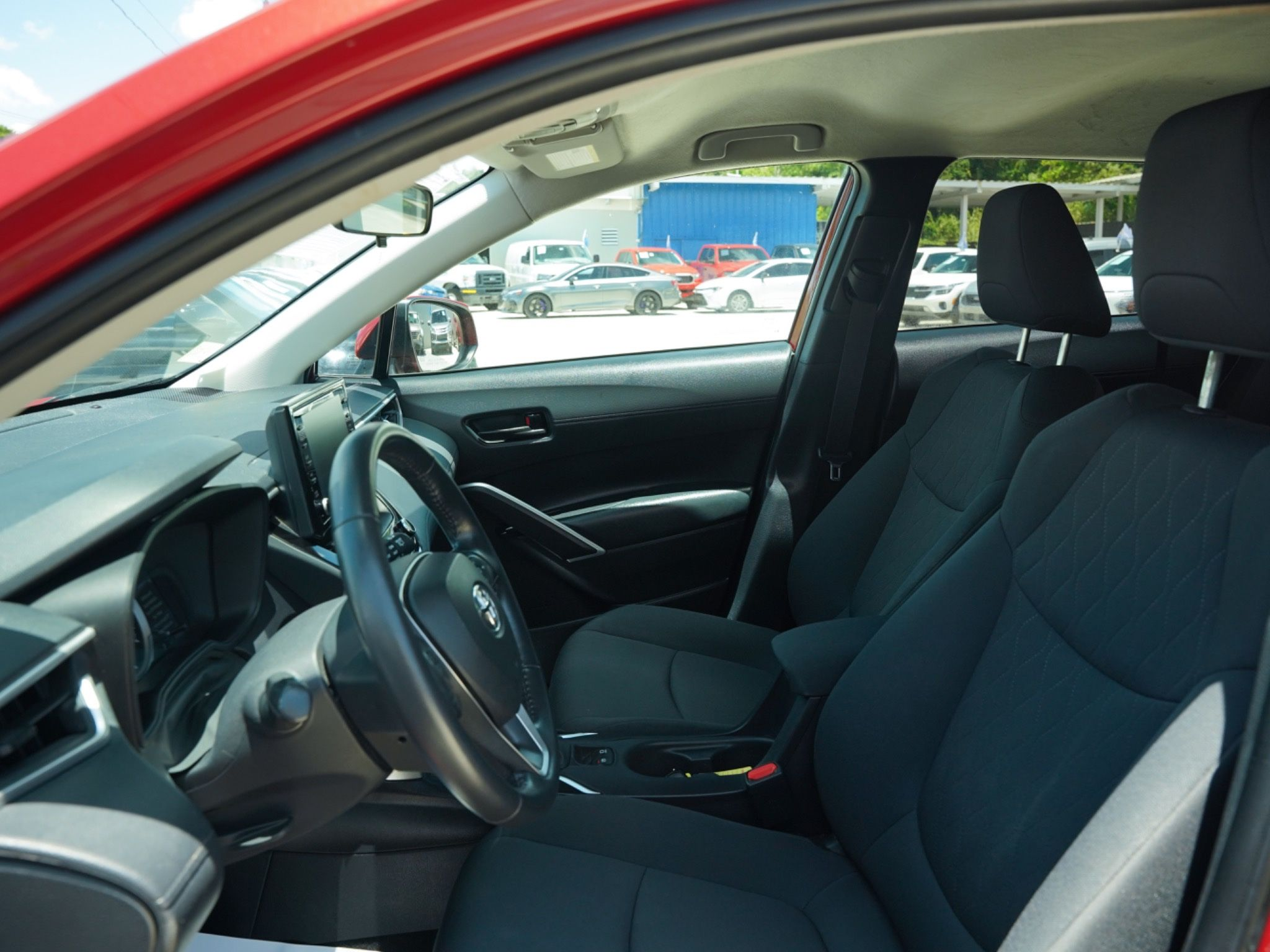 https://assets.dealerappcenter.com/dealergroups/22/vehicles/302871/784MdF.png
