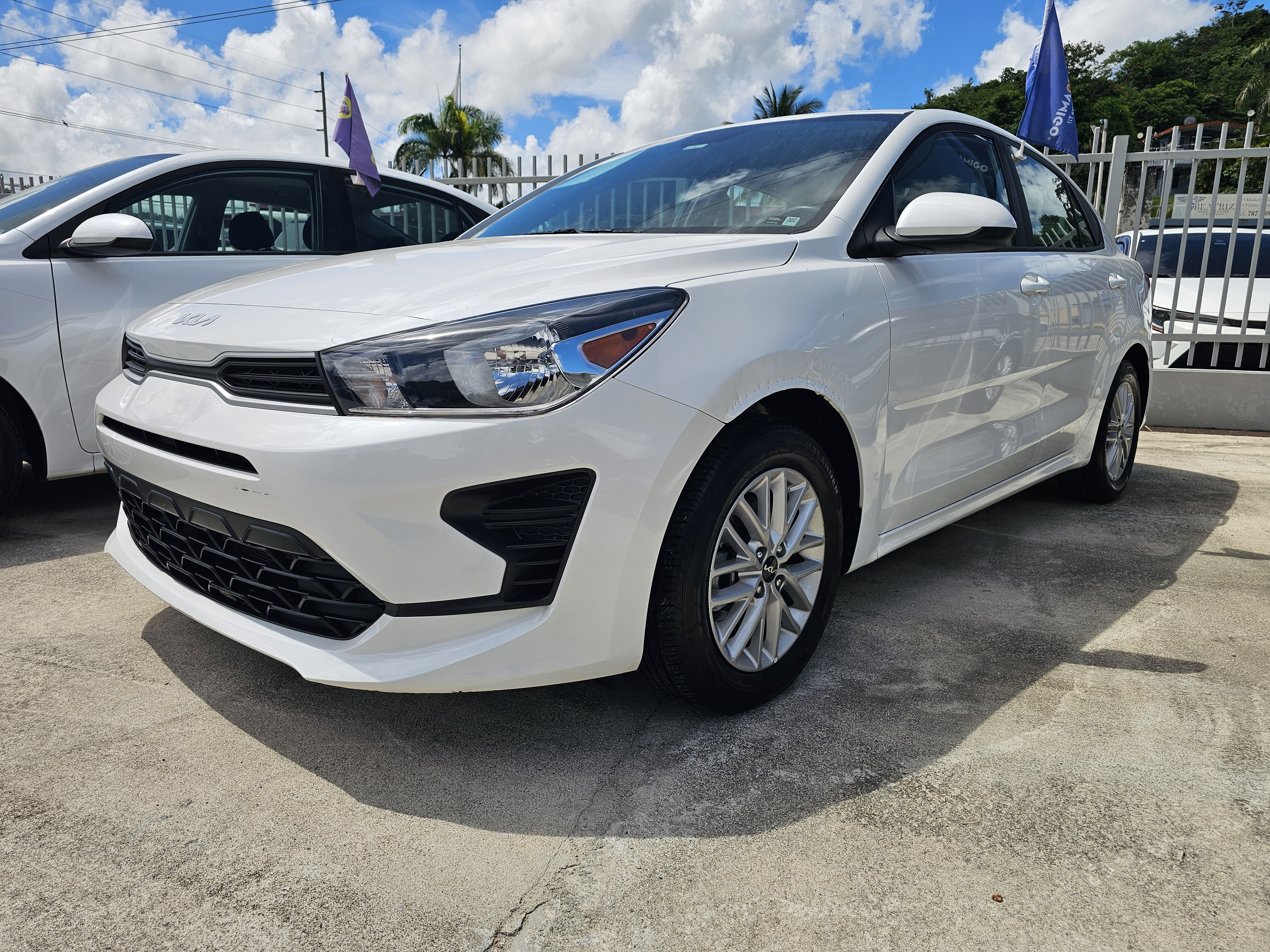 https://assets.dealerappcenter.com/dealergroups/22/vehicles/308597/6ceACU.jpg