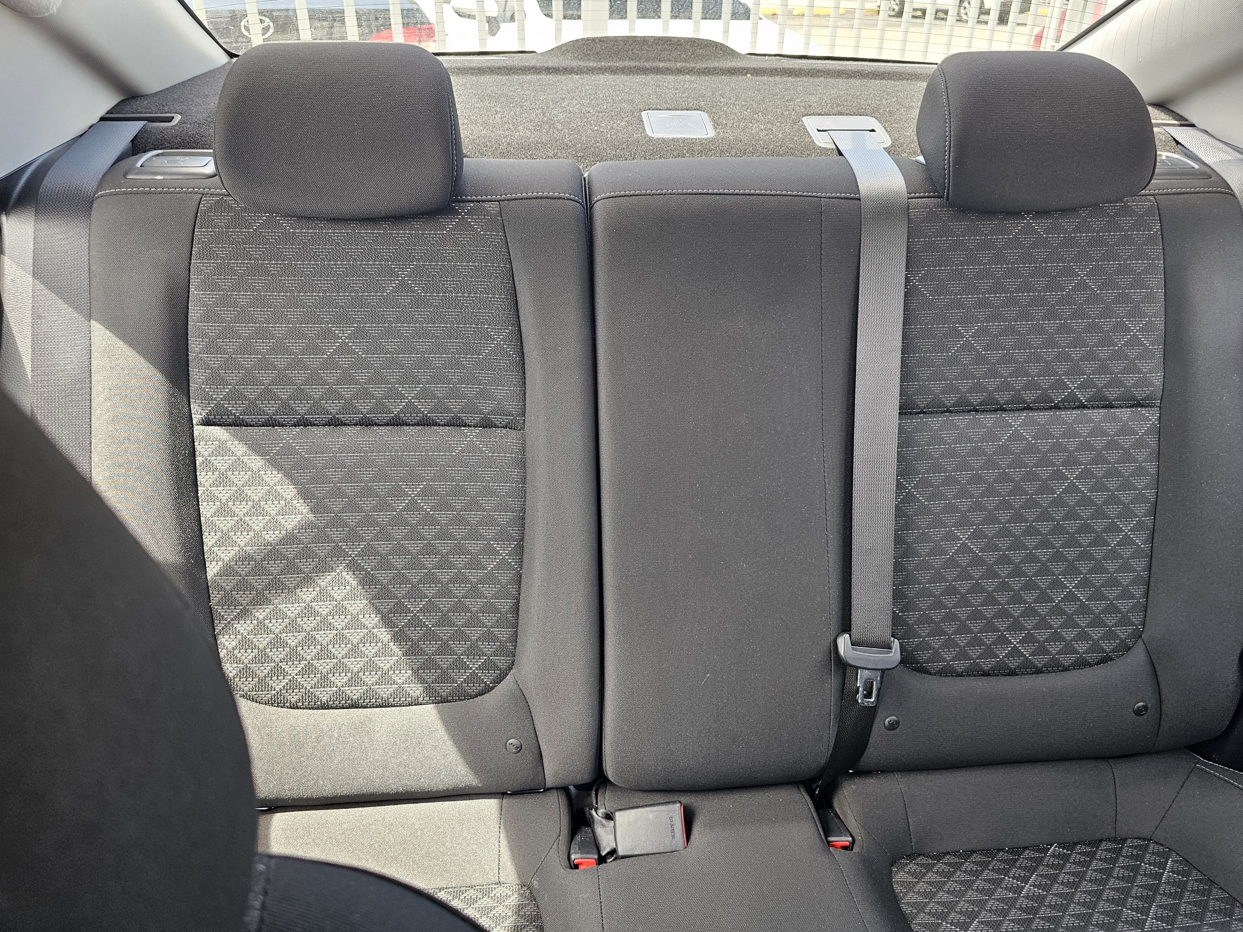 https://assets.dealerappcenter.com/dealergroups/22/vehicles/308597/xM0IeR.jpg
