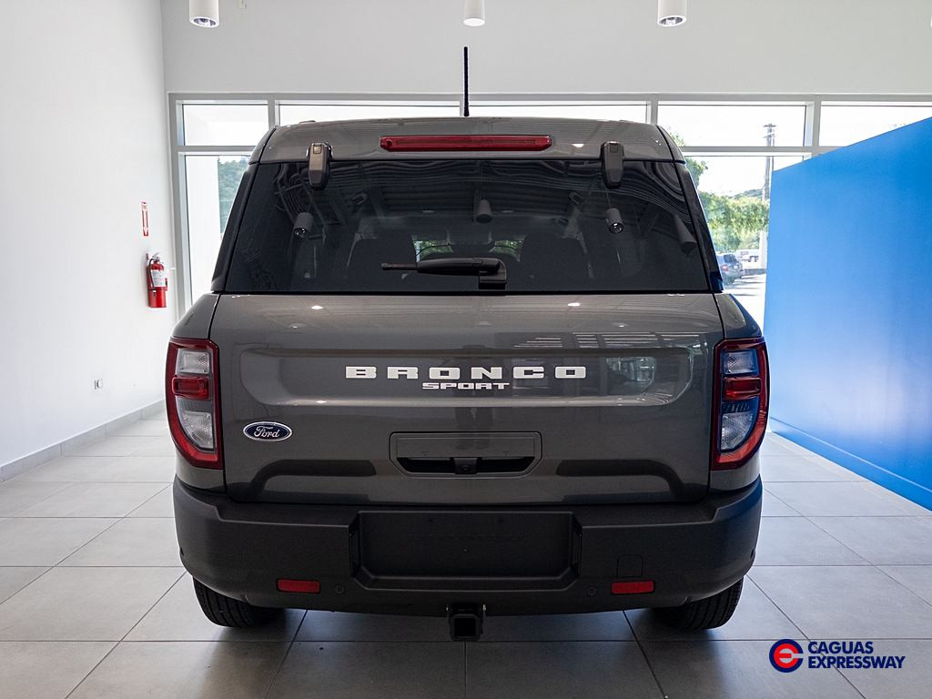 https://assets.dealerappcenter.com/dealergroups/244/vehicles/240333/isDFuh.jpg