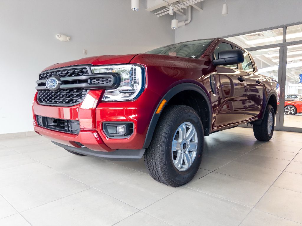 https://assets.dealerappcenter.com/dealergroups/244/vehicles/304444/Uy86oc.png