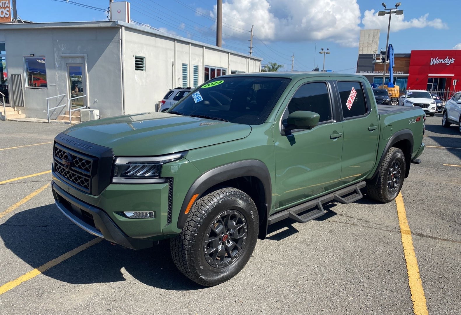 2023 Nissan Frontier