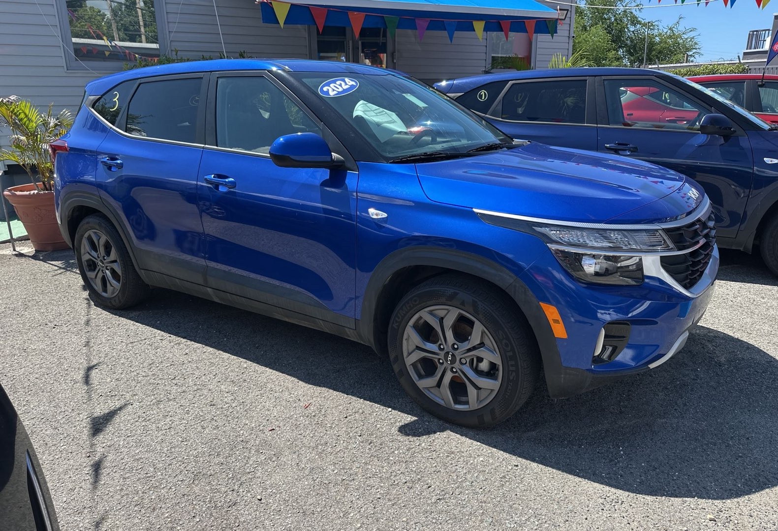 2024 Kia Seltos LX's photo