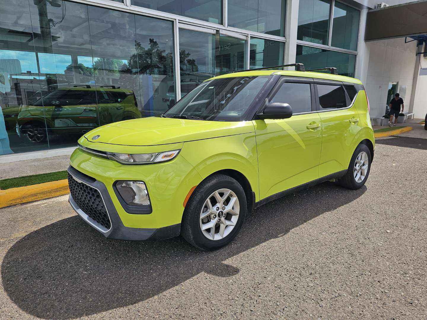 2021 Kia Soul LX's photo
