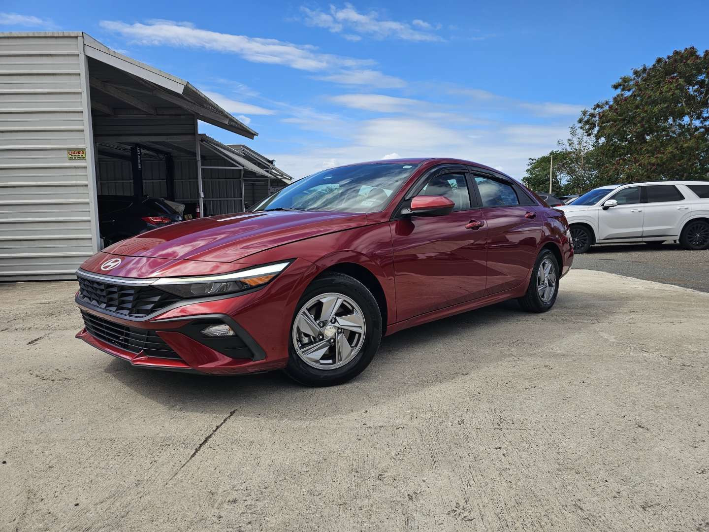 2024 Hyundai Elantra SE