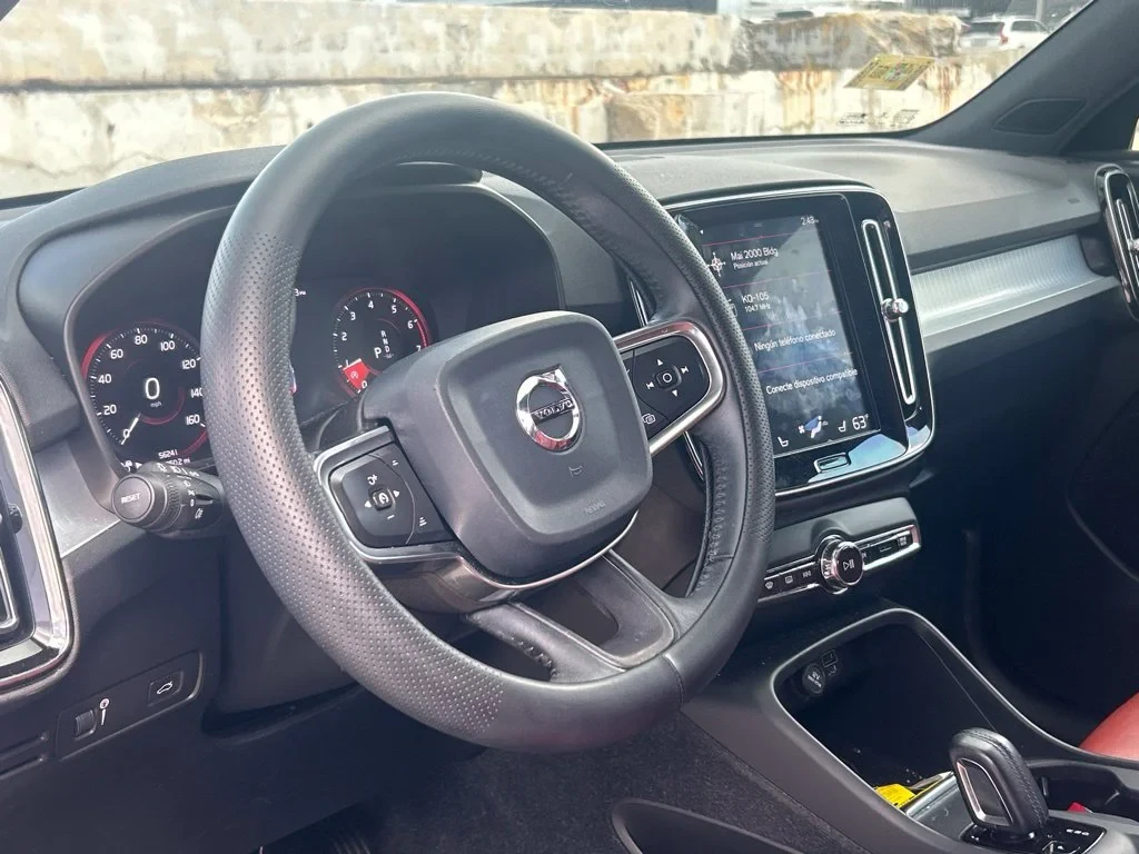 https://assets.dealerappcenter.com/dealergroups/293/vehicles/131831/D0dQAz.webp