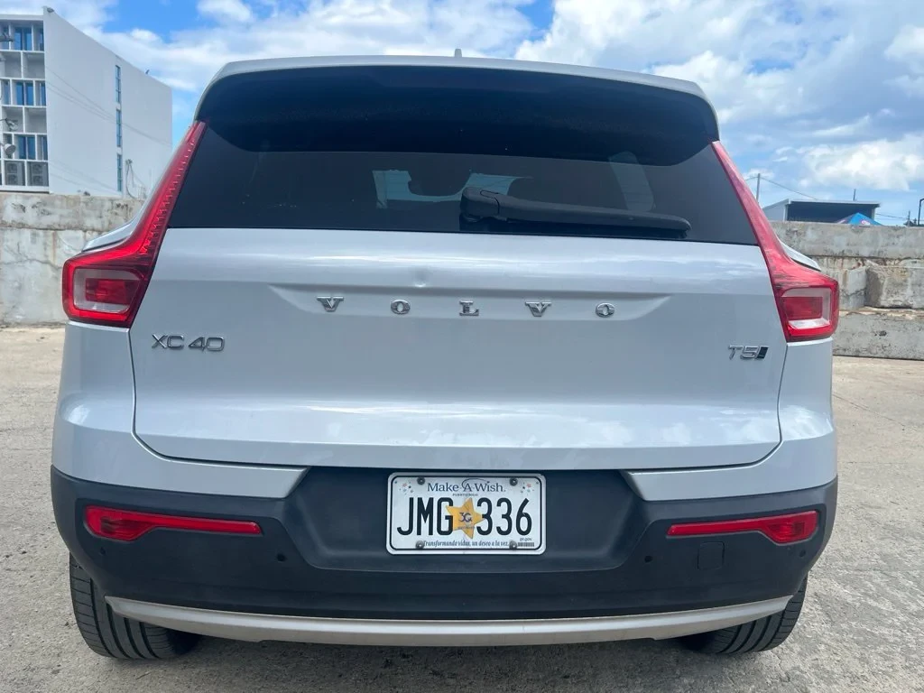 https://assets.dealerappcenter.com/dealergroups/293/vehicles/131831/Mc5mqW.webp