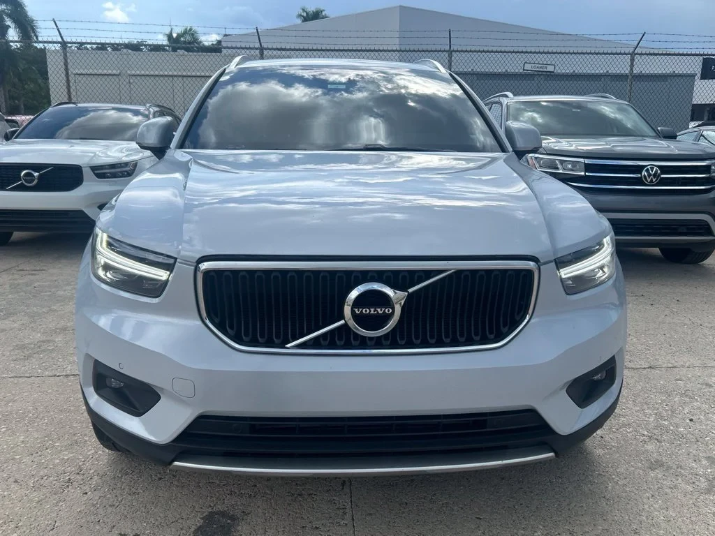 https://assets.dealerappcenter.com/dealergroups/293/vehicles/131831/S7mbGT.webp