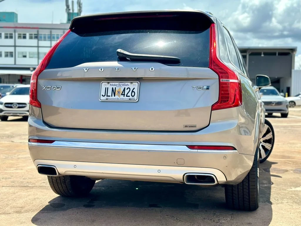 https://assets.dealerappcenter.com/dealergroups/293/vehicles/133632/baREdl.webp