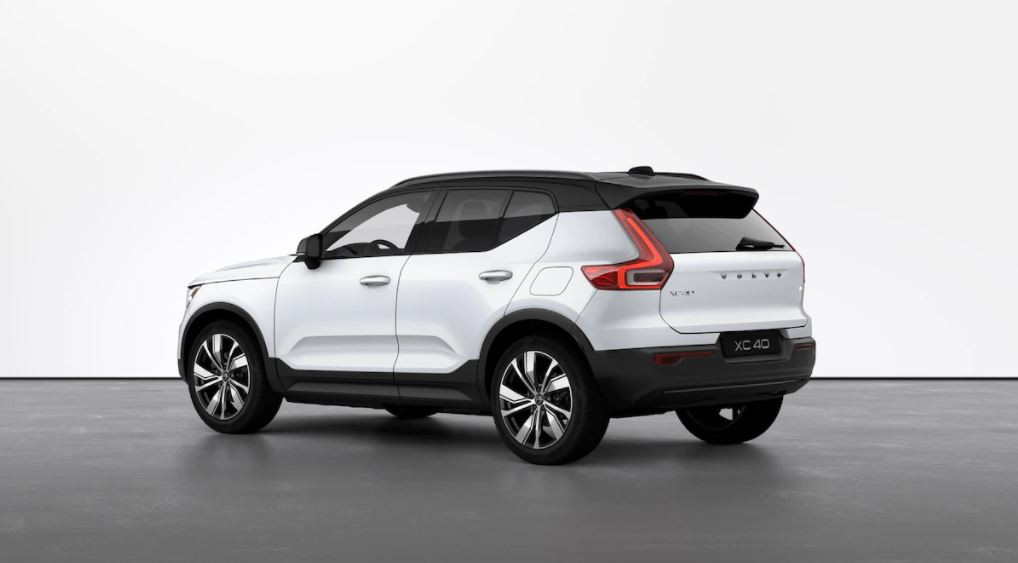 https://assets.dealerappcenter.com/dealergroups/293/vehicles/175444/dm7obt.JPG