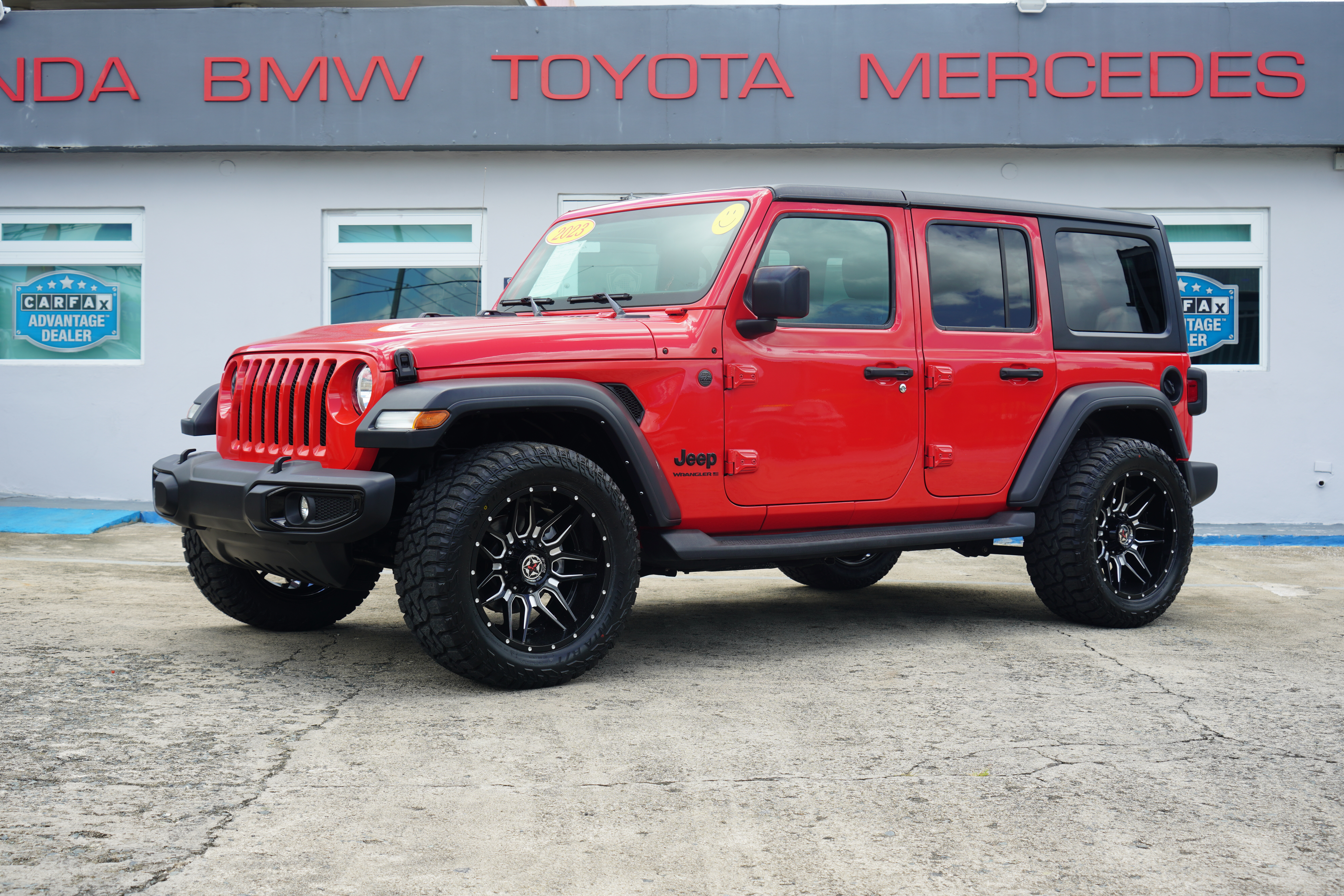 https://assets.dealerappcenter.com/dealergroups/297/vehicles/278319/Fg8QsZ.JPG