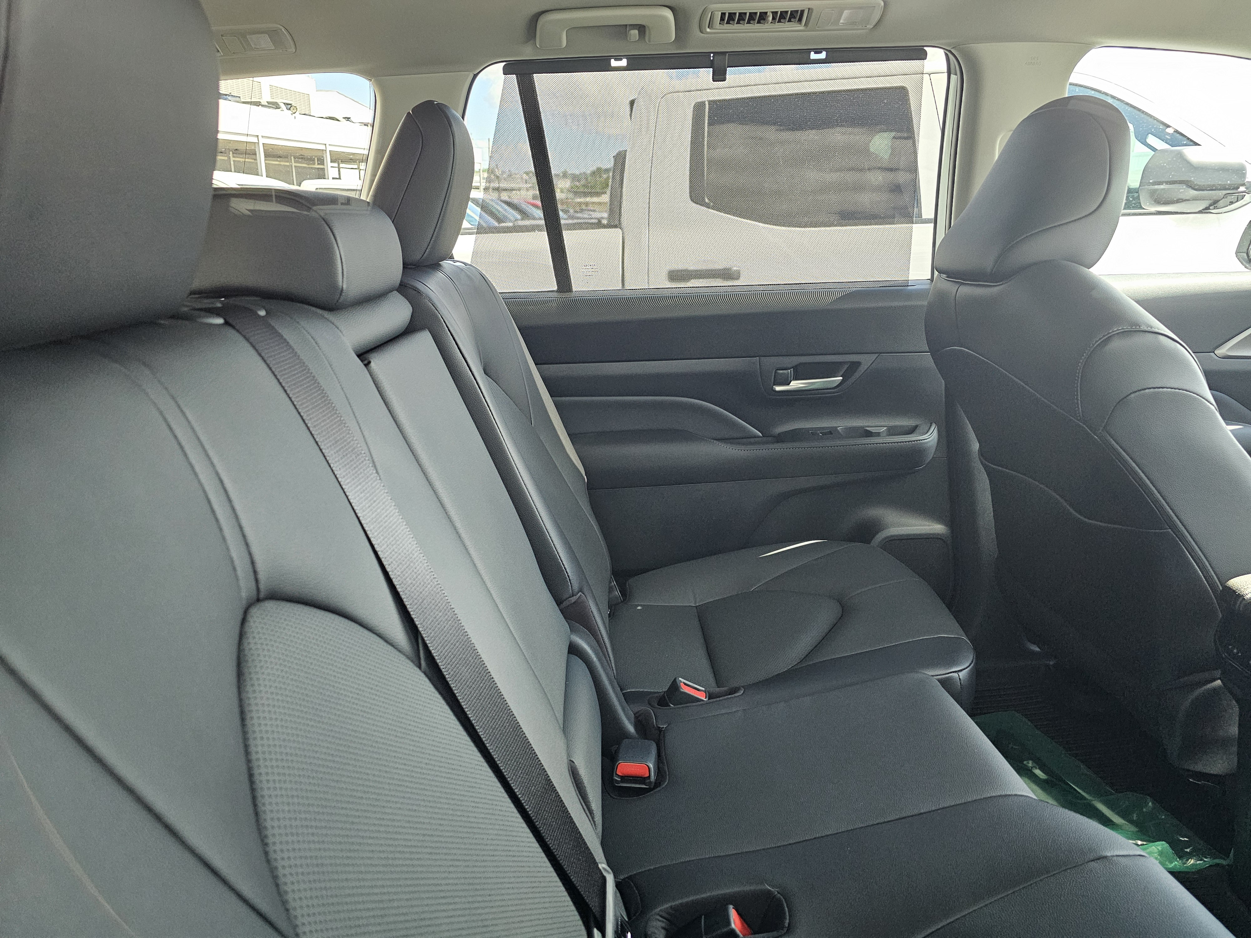 https://assets.dealerappcenter.com/dealergroups/334/vehicles/314426/bl7KcD.jpg