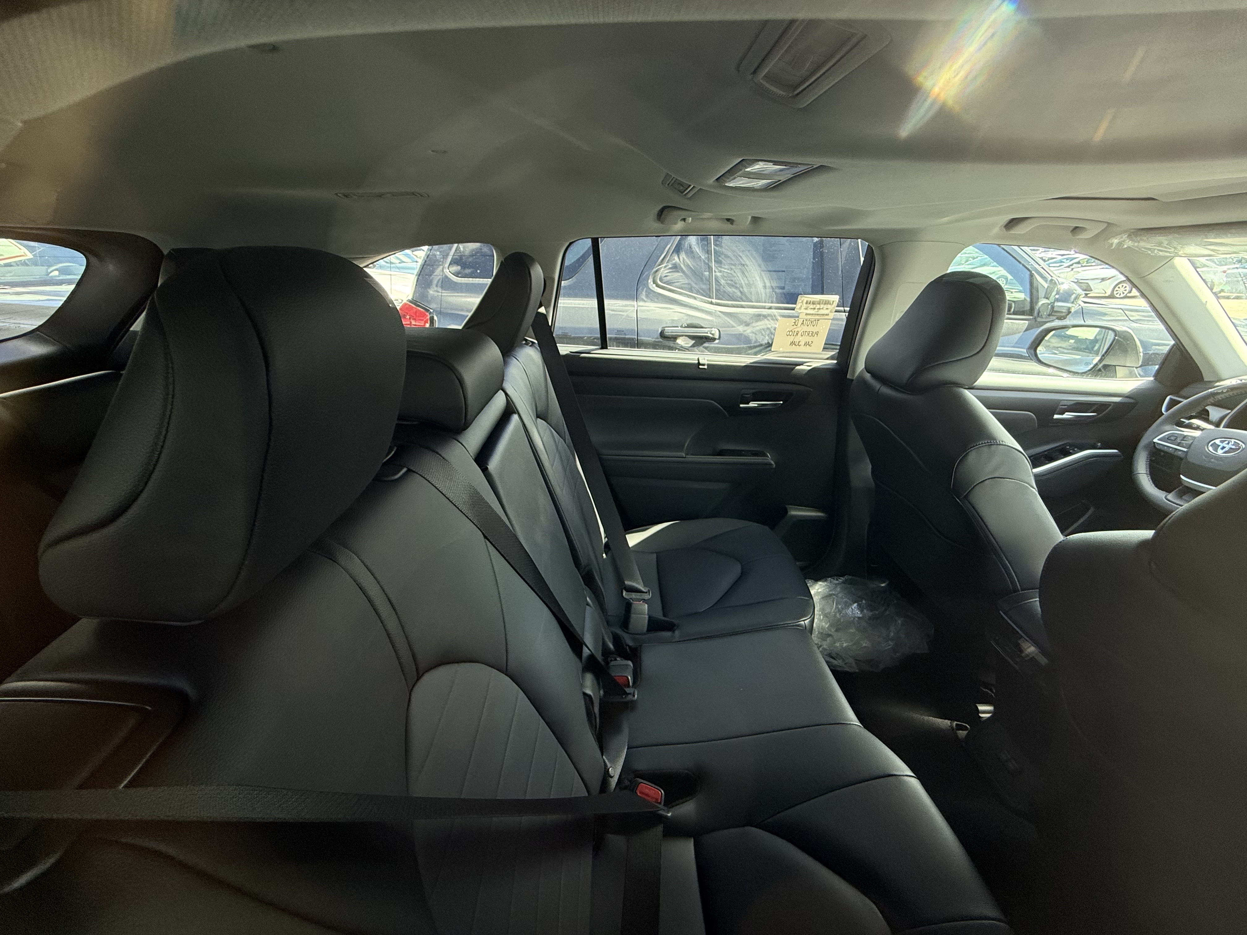 https://assets.dealerappcenter.com/dealergroups/334/vehicles/314432/nJ4R85.jpg