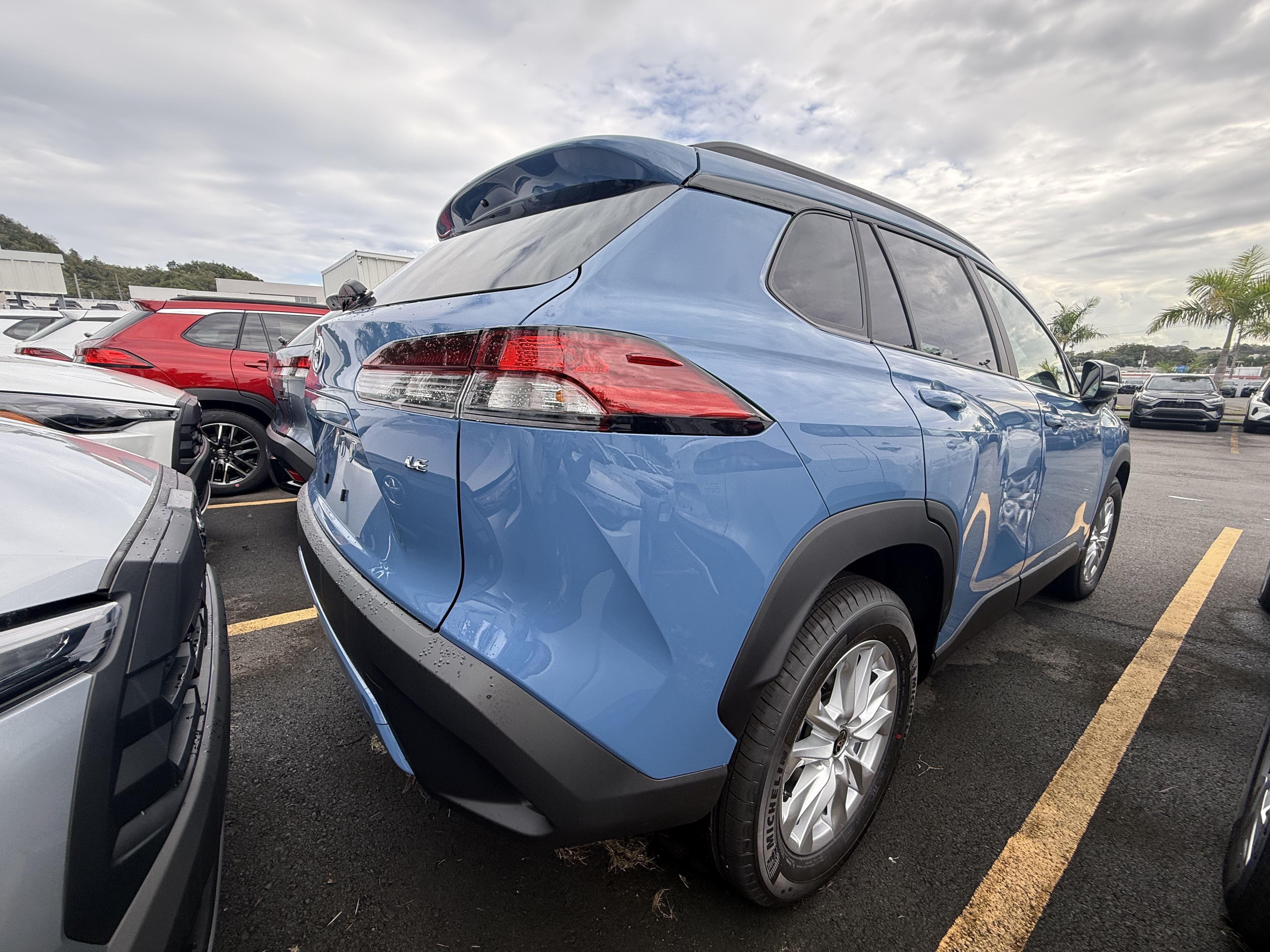 https://assets.dealerappcenter.com/dealergroups/334/vehicles/329513/tJ2xGn.jpg