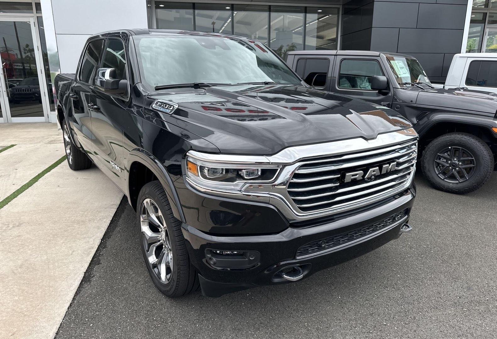 https://assets.dealerappcenter.com/dealergroups/336/vehicles/248337/2yqlv7.jpg