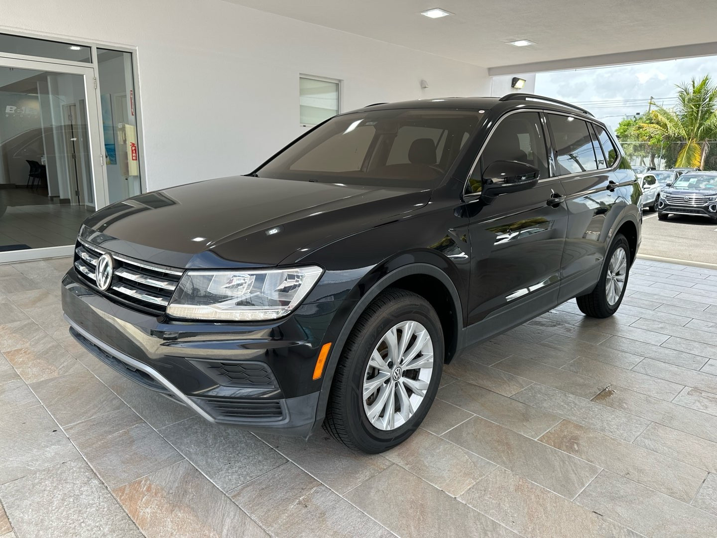 https://assets.dealerappcenter.com/dealergroups/336/vehicles/248662/TVPK2x.jpg