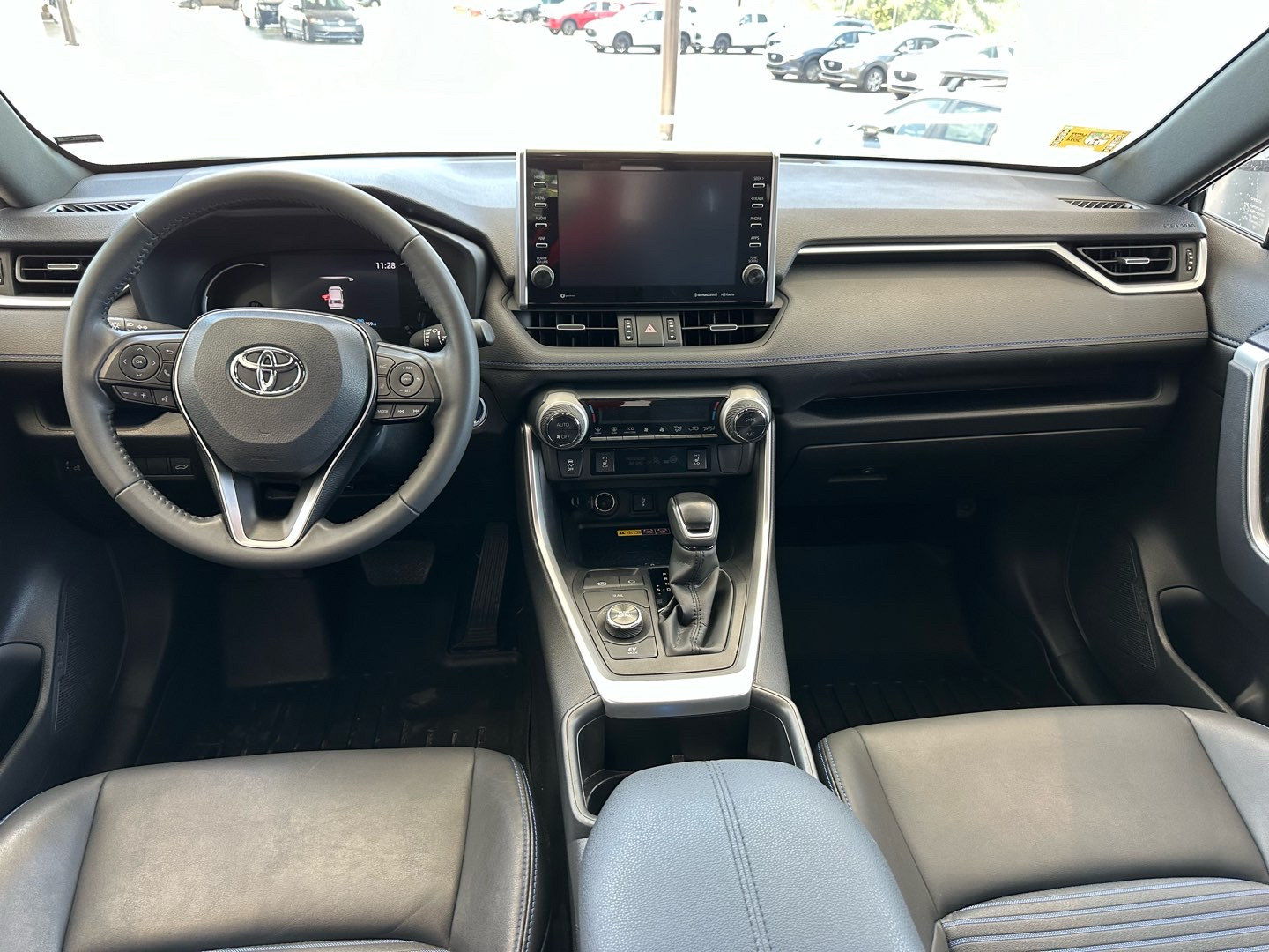 https://assets.dealerappcenter.com/dealergroups/336/vehicles/251911/5bSR3P.jpg