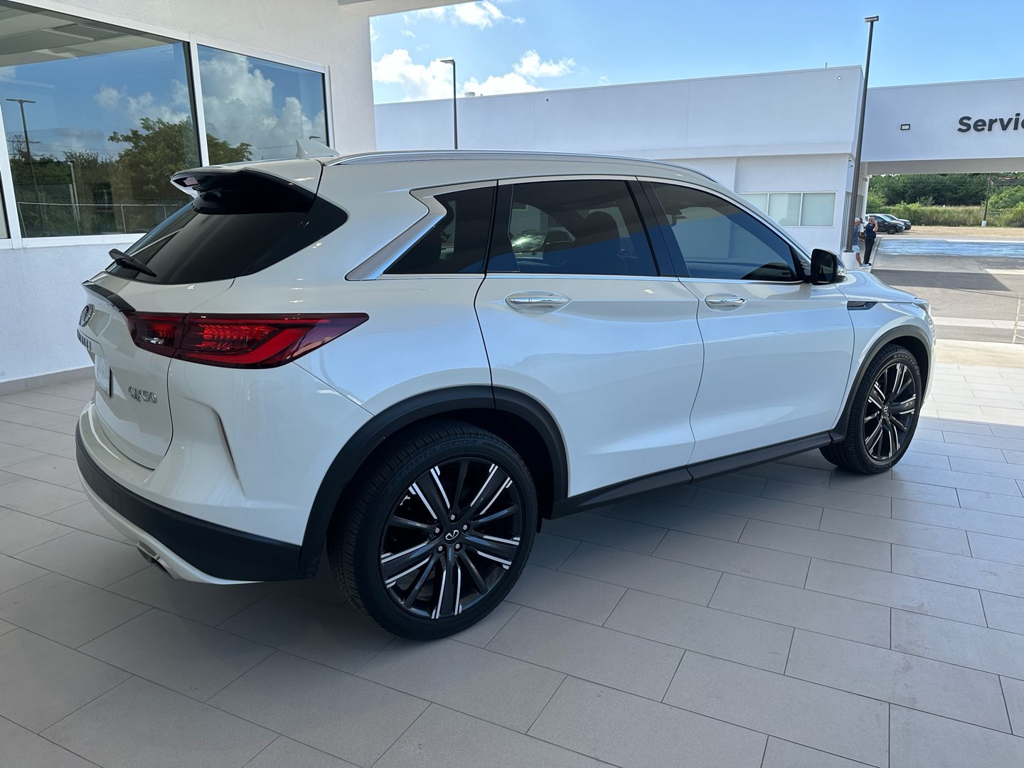 https://assets.dealerappcenter.com/dealergroups/336/vehicles/257625/LAjYWe.jpg