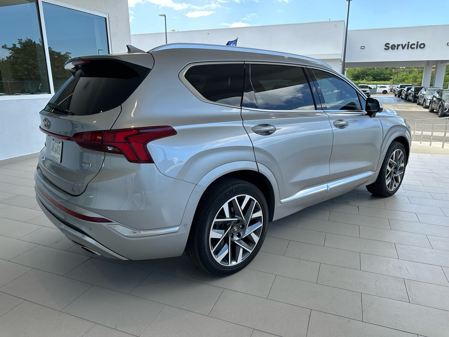https://assets.dealerappcenter.com/dealergroups/336/vehicles/262131/rPSIEp.jpg