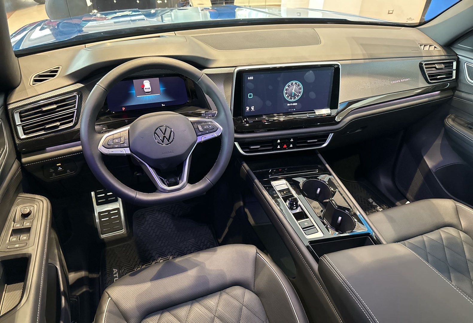 https://assets.dealerappcenter.com/dealergroups/336/vehicles/276064/kJPvb1.jpg