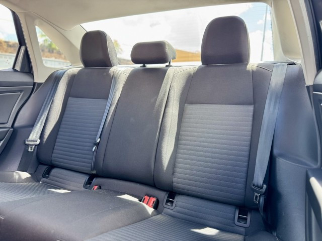 https://assets.dealerappcenter.com/dealergroups/336/vehicles/281560/7AuEHR.jpg