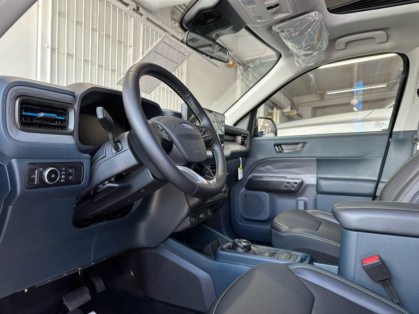 https://assets.dealerappcenter.com/dealergroups/336/vehicles/299875/54oVUW.jpg