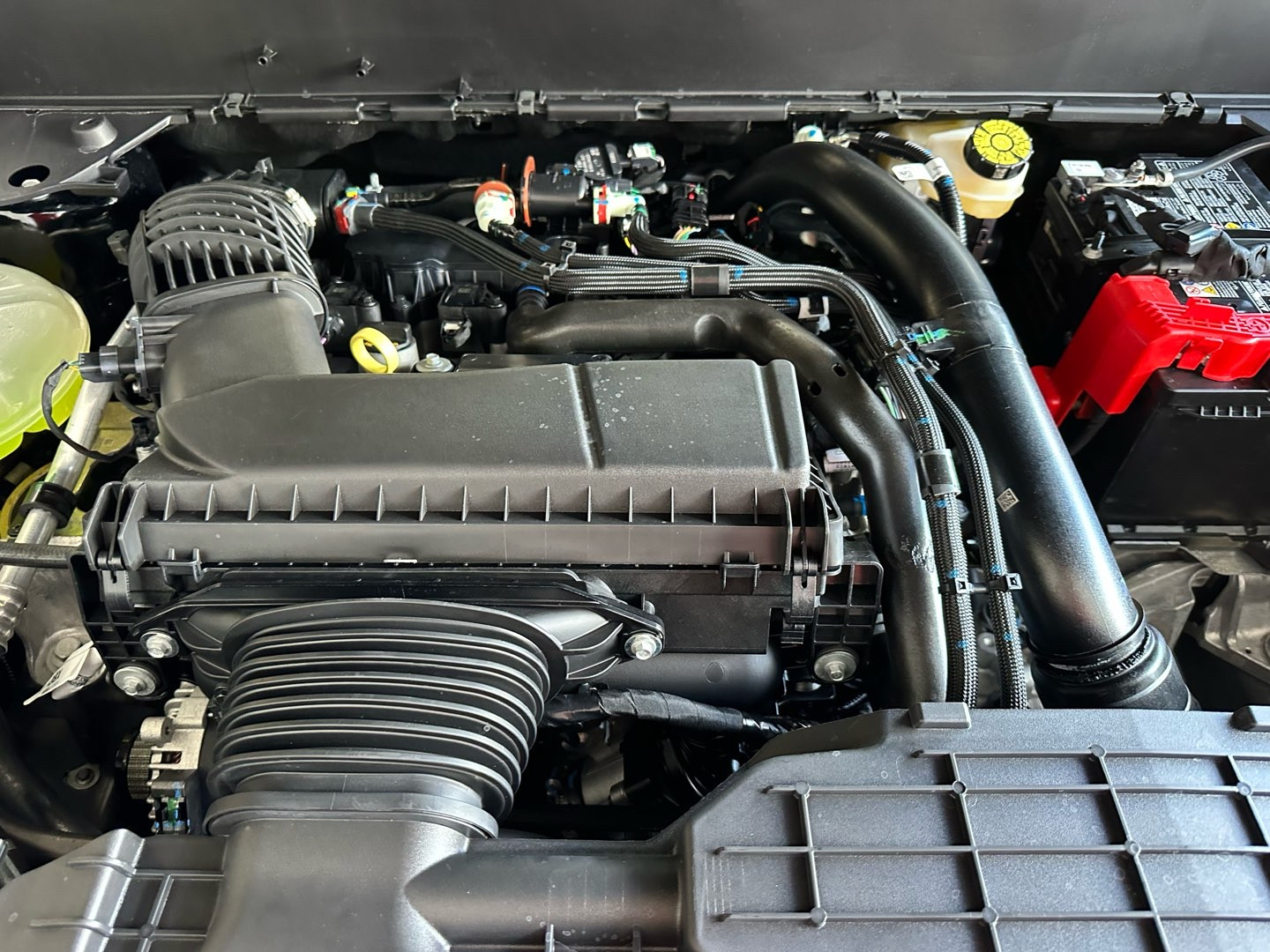 https://assets.dealerappcenter.com/dealergroups/336/vehicles/299875/FVhyV1.jpg