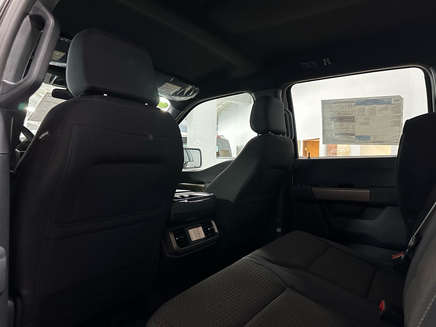 https://assets.dealerappcenter.com/dealergroups/336/vehicles/299883/UTwAwf.jpg