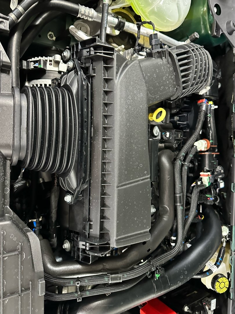 https://assets.dealerappcenter.com/dealergroups/336/vehicles/299886/bl89NU.jpg