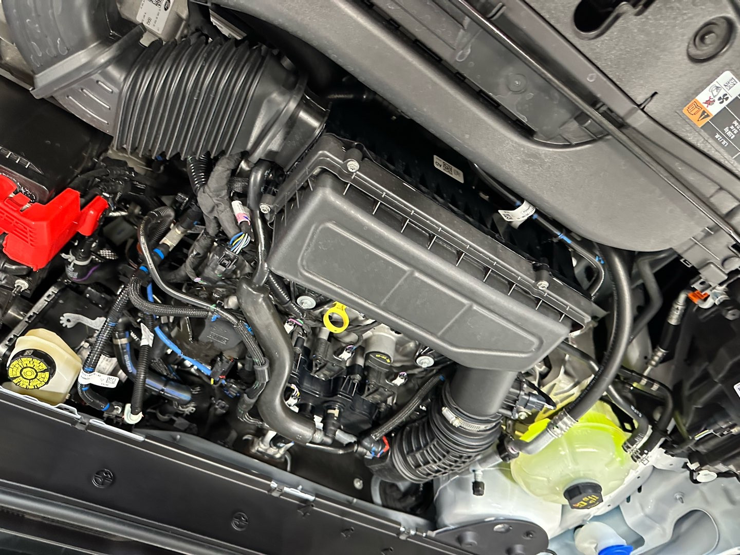 https://assets.dealerappcenter.com/dealergroups/336/vehicles/304810/osoY1R.jpg