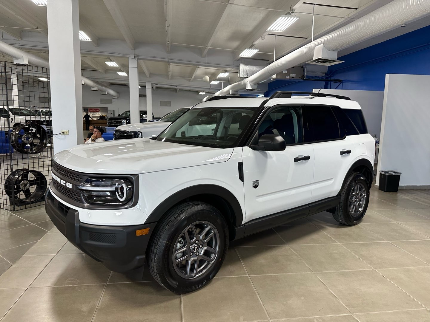 https://assets.dealerappcenter.com/dealergroups/336/vehicles/304810/pvPkTA.jpg