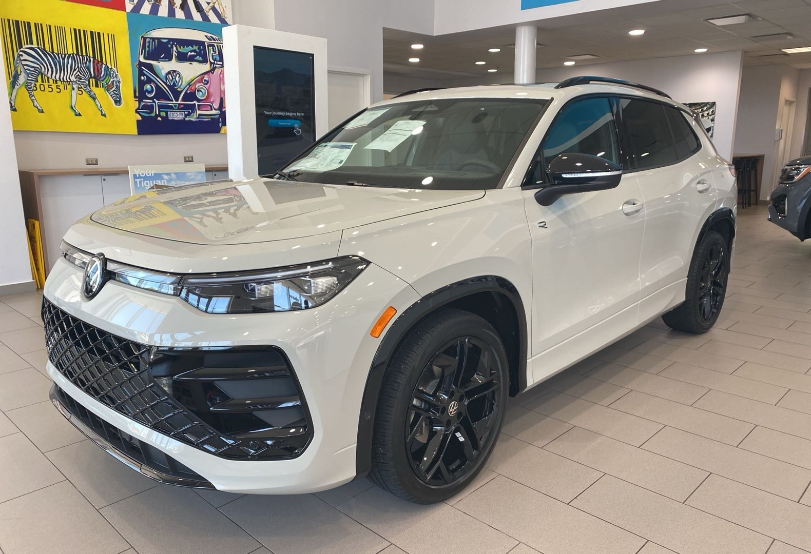 https://assets.dealerappcenter.com/dealergroups/336/vehicles/312715/CnflqJ.jpg