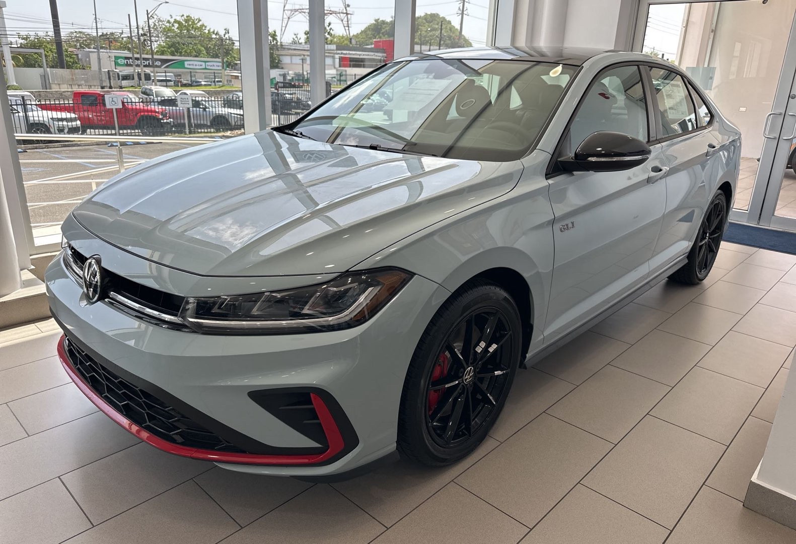 https://assets.dealerappcenter.com/dealergroups/336/vehicles/317254/JlCOii.jpg