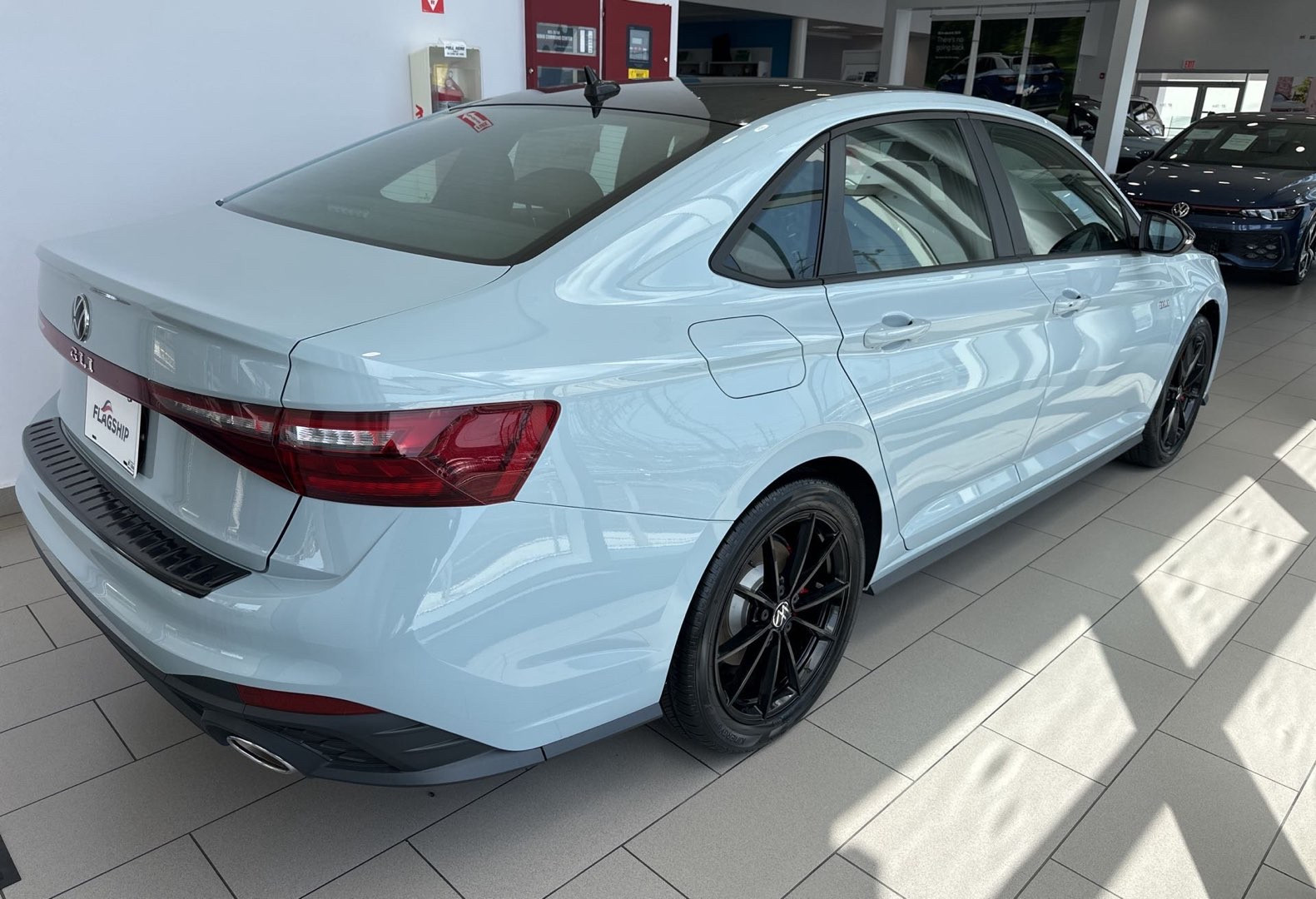 https://assets.dealerappcenter.com/dealergroups/336/vehicles/317254/UIPtrX.jpg