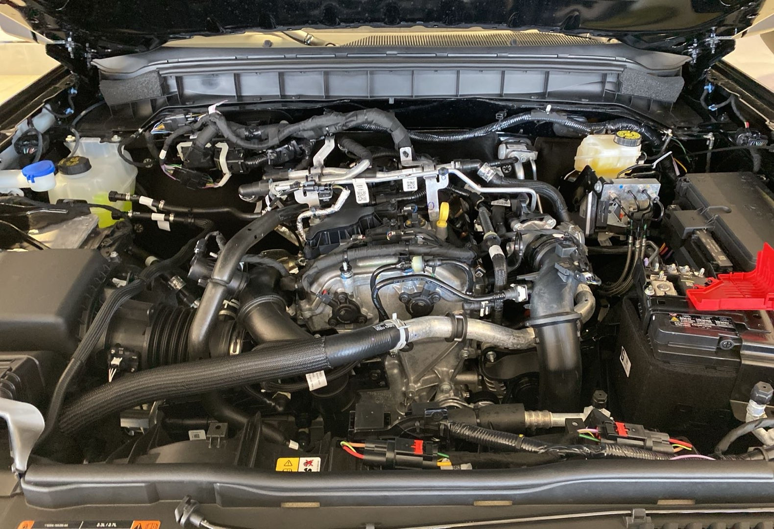 https://assets.dealerappcenter.com/dealergroups/336/vehicles/325133/rFFnab.jpg